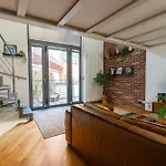 Artist\'S Nest - Loft Con Patio Esclusivo